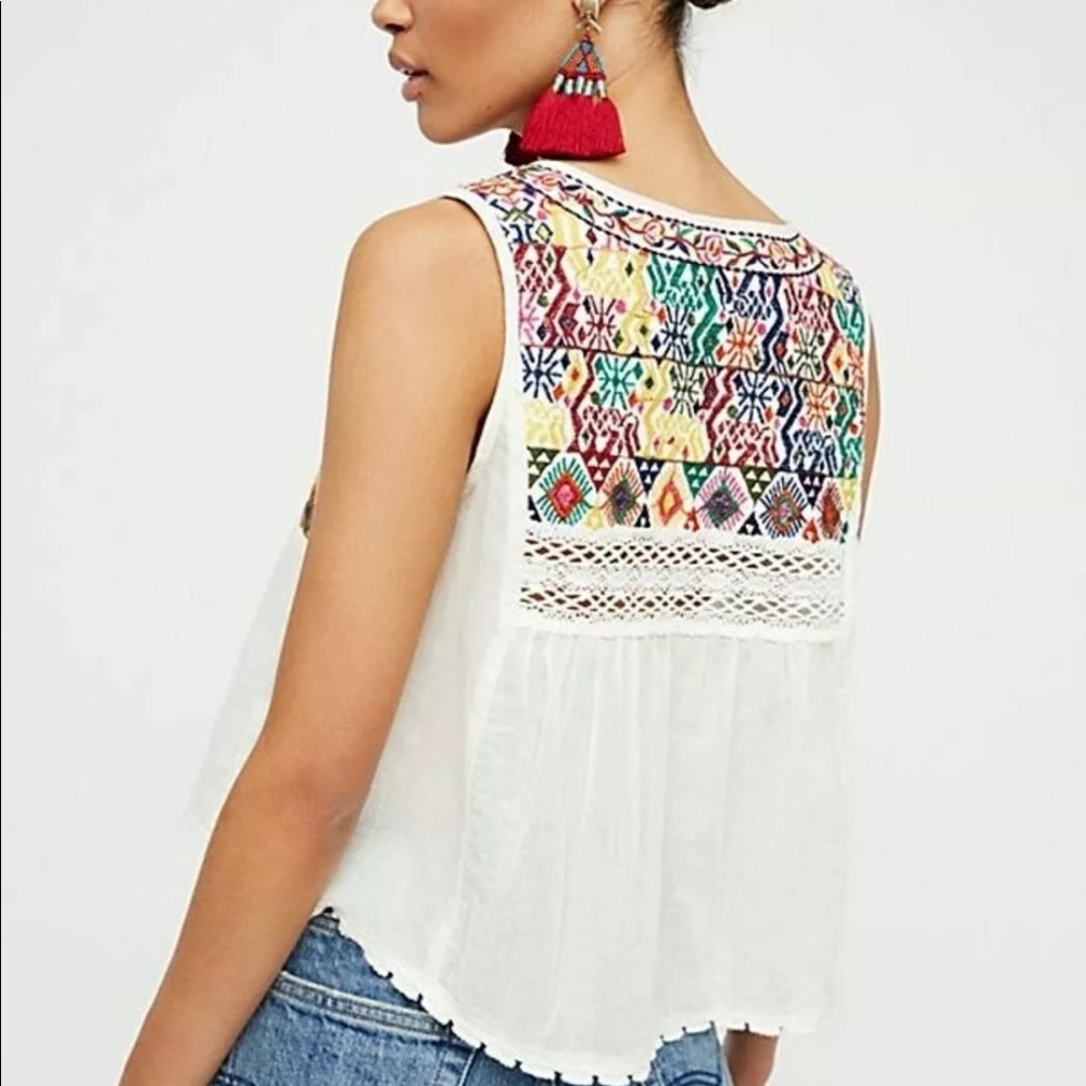 Embroidered Sleeveless Top - White - Picture 2 of 8